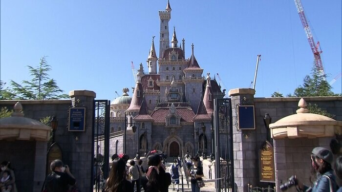 半年遅れてオープンしたと東京ディズニーランドの新エリア
