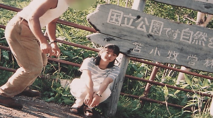 「教師と交際している」そう思っていた石田さんが教師と撮った写真(高校3年生の頃)