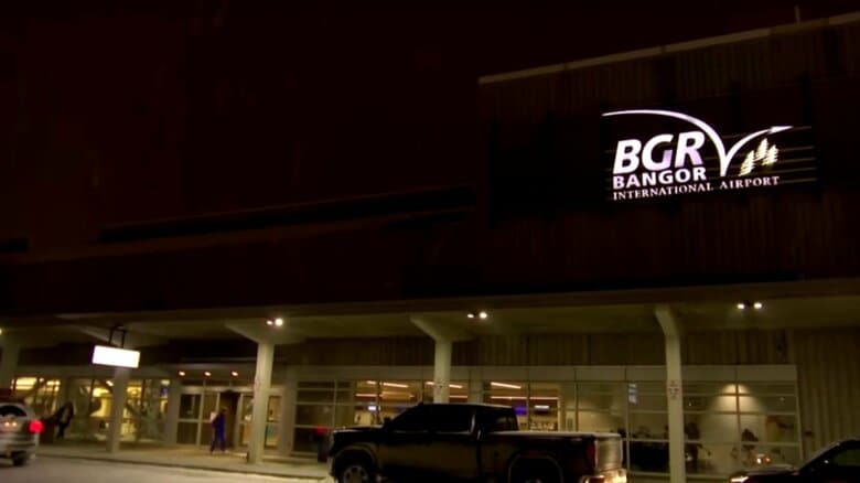 アメリカ北東部で小型ジェット機墜落し7人死亡　事故当時は歴史的寒波で悪天候｜FNNプライムオンライン