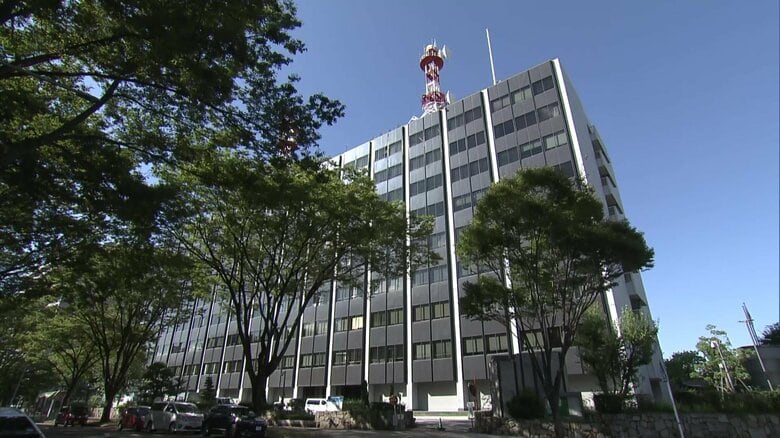 【卑劣】小中学校の教師らで盗撮グループ構成…女子児童の下着盗撮しSNSで共有か　名古屋市と横浜市の小学校教師2人を逮捕　愛知｜FNNプライムオンライン