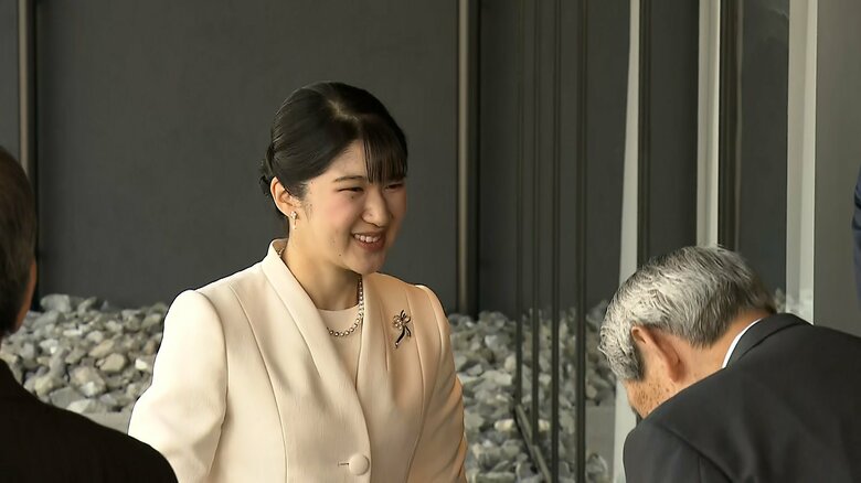 【速報】愛子さまが大阪・関西万博の会場に到着　「日本館」で万博関係者に笑顔で挨拶｜FNNプライムオンライン