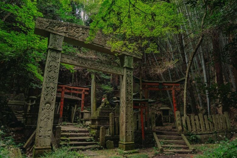 大岩神社（京都府／2024年9月撮影）