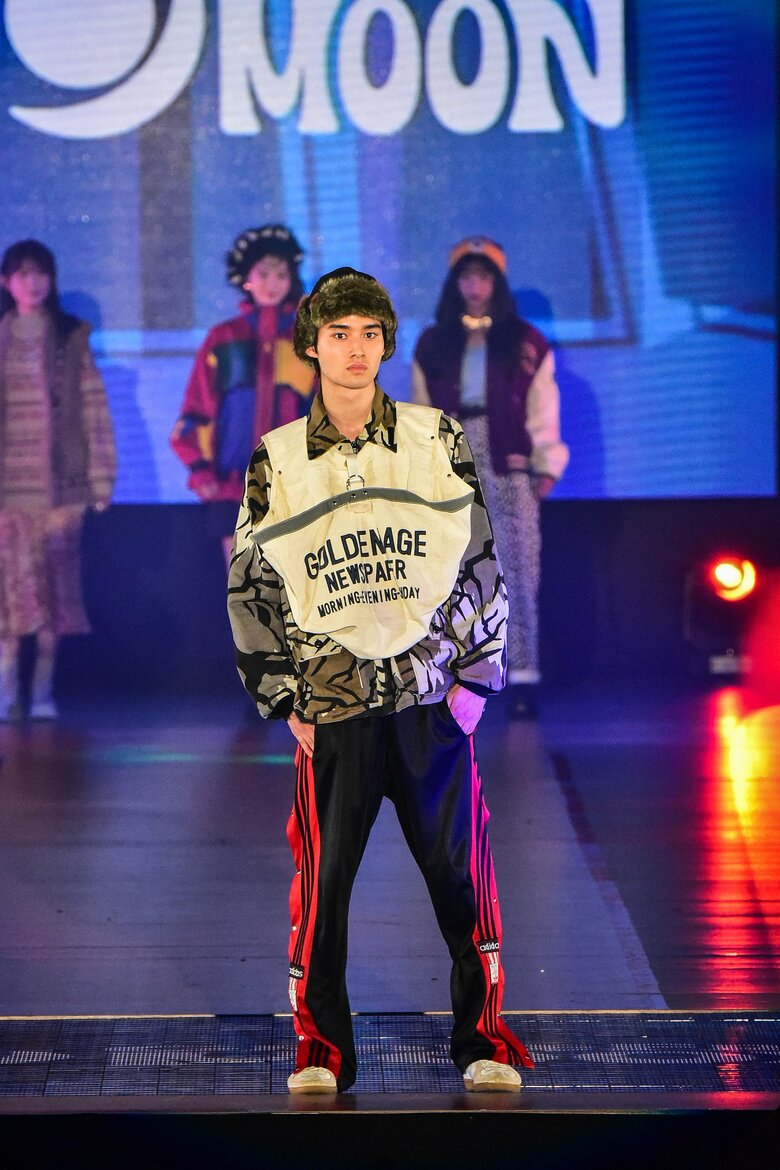 藤岡真威人さん(C)Rakuten GirlsAward 2023 AUTUMN/WINTER