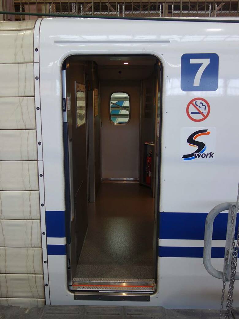 ロゴマークを付けた「S Work車両」（出典:JR東海）