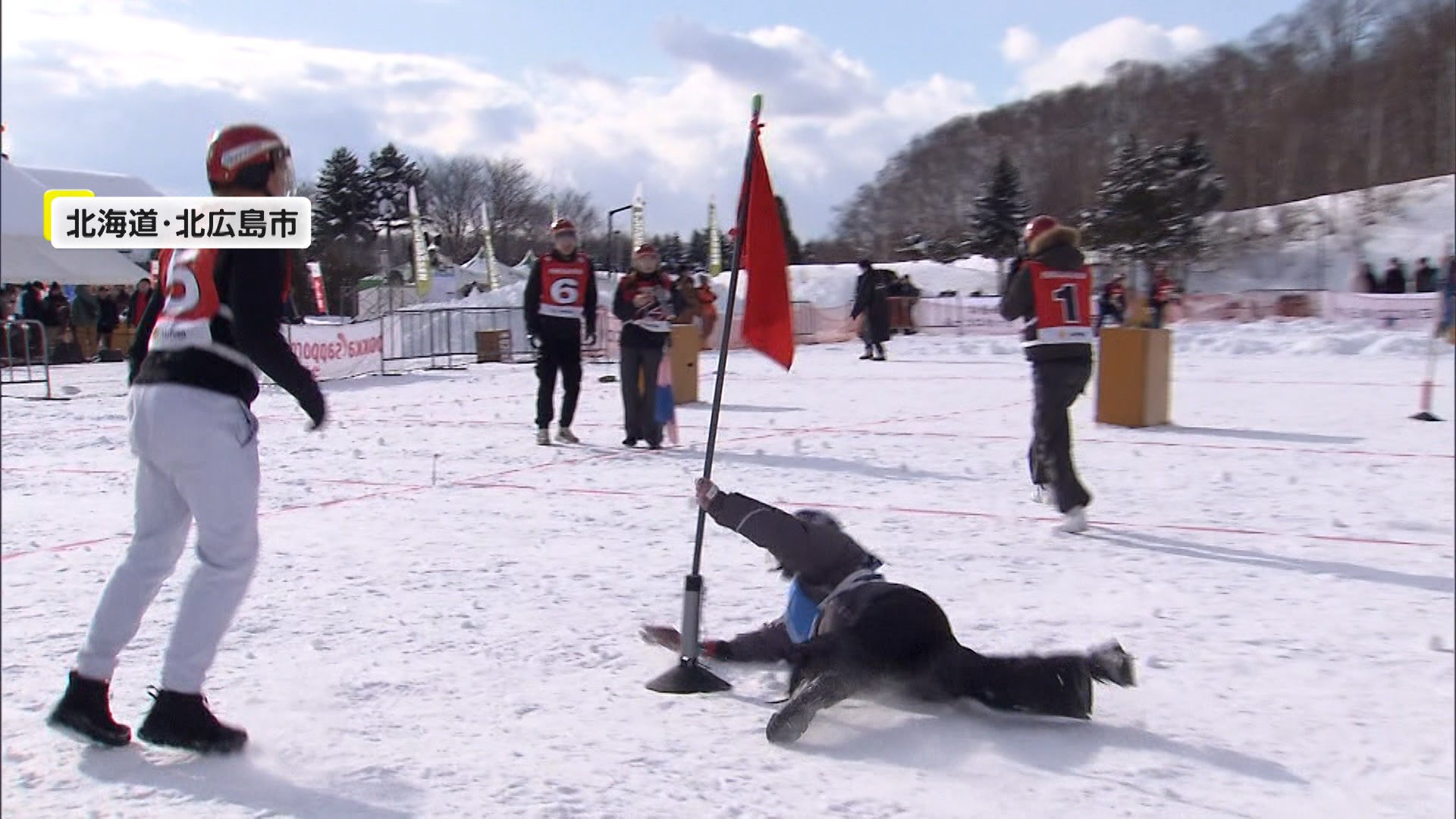 寒さに負けずイベント続々！白熱する雪合戦に秋田犬と“モフモフ散歩”体験　「中華まん博覧会」では100種類超の中華まんに舌鼓