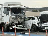 【速報】国道3号線で車6台絡む事故　トラックが横転　男女6人けが　現場周辺は通行止め→再開　福岡・宗像市