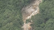 土石流で橋が流され登山者ら約390人が一時孤立　仮の橋を設置、44人が下山「迂回して岩壁を歩いてきた」　北アルプス燕岳の登山口の中房温泉に通じている県道が通行止め　長野県安曇野市
