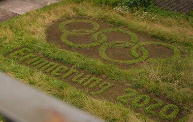 メダル12個の「レジェンド」が削り出した“五輪マーク”~草文字「記憶」に込めた思いとは~【動画】