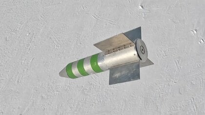 “特殊地震計”投下実験　氷に刺さるか 宇宙目指す