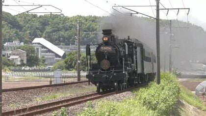 国産で現役最古の蒸気機関車「SL人吉」が101歳のバースデーラン “ハチロク”にちなんで子どもたちを無料で招待