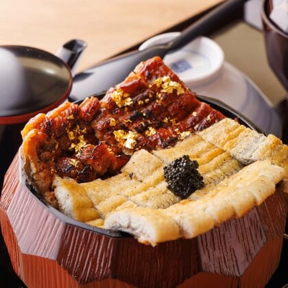 炭火で焼き上げるパリふわ食感が自慢　伏見に誕生した昼限定うなぎ店で、名古屋城・金鯱・紅白重の贅沢ランチ