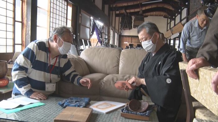 能楽師 松木千俊さん(右)