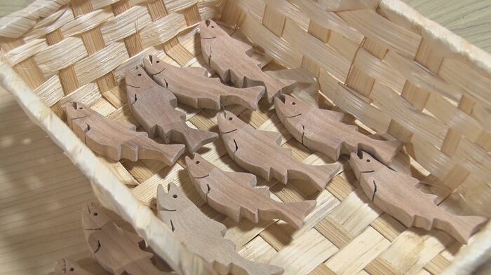 漆を塗る前の箸置き