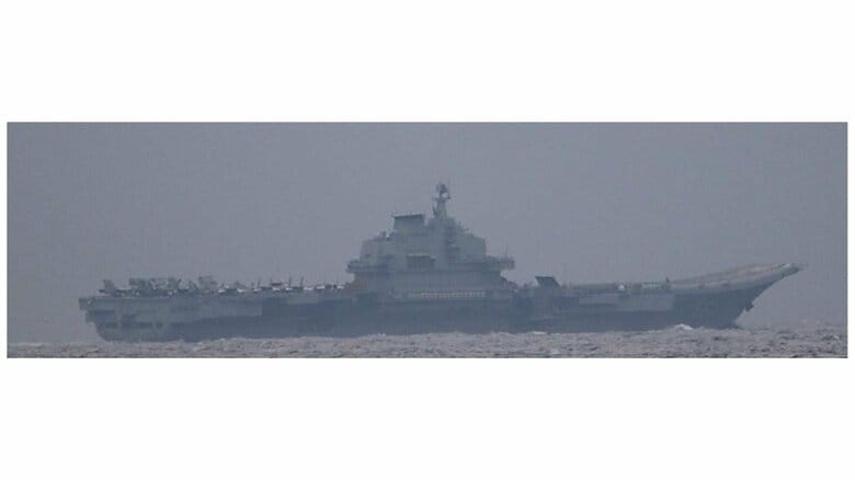中国空母「遼寧」など5隻を尖閣諸島沖で確認　艦載戦闘機・ヘリが発着艦　自衛隊機が緊急発進し領空侵犯なし｜FNNプライムオンライン
