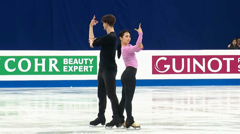 四大陸で公式練習を行う小松原組