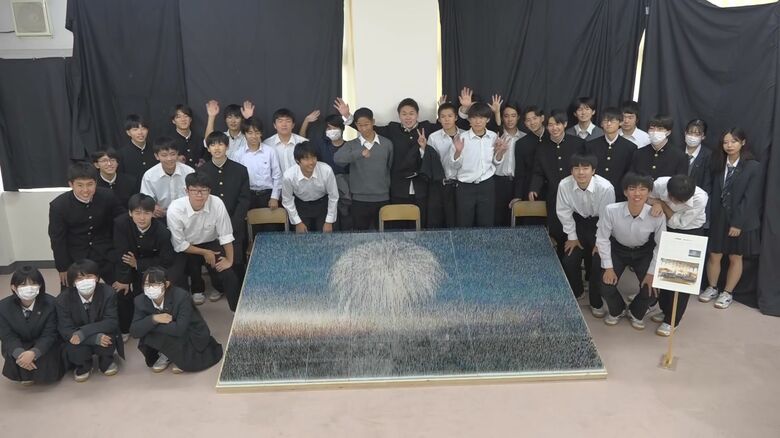 つまようじアートを制作した1年生