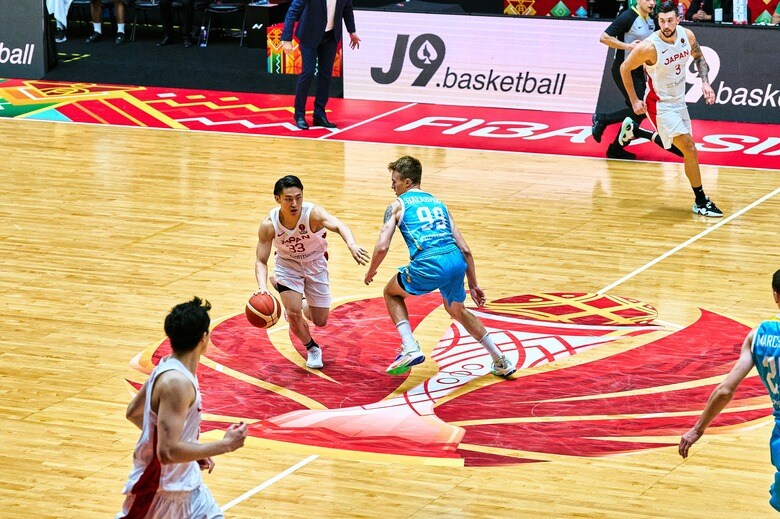 アシストの光った最年少21歳 河村勇輝選手（C）FIBA