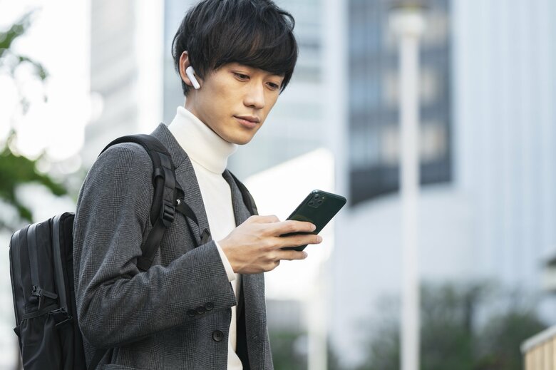 防災・減災において若い世代が上の世代に防災アプリなどで呼びかけ共助していくことも重要