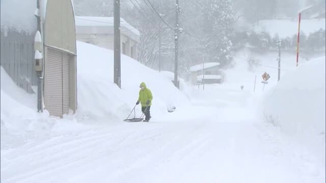 今冬の大雪で死傷者144人に…建物の倒壊なども相次ぎ小千谷市・魚沼市・長岡市の一部に災害救助法適用　知事「躊躇なく支援対応する」