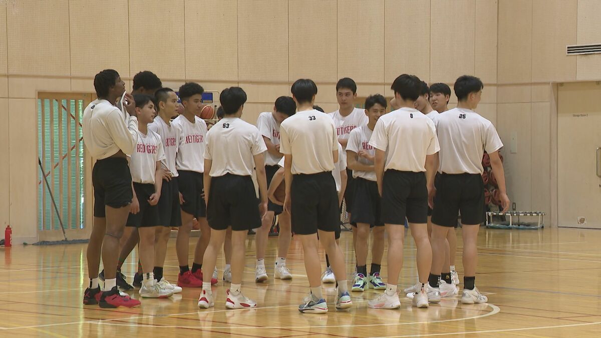U18　援交 ≪高校バスケ≫全国の強豪校が集結”U18日清食品トップリーグ”昨季の覇者・開志国際が地元凱旋試合で快勝【新潟】｜FNNプライムオンライン