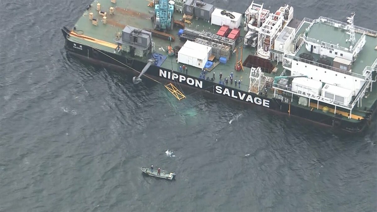 速報】知床沖沈没船 引き上げ作業中に落下 水深182メートルの