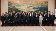 自衛隊と中国軍の中堅幹部が北京などで交流　日本は1等陸佐を団長に13人参加　2001年から相互訪問