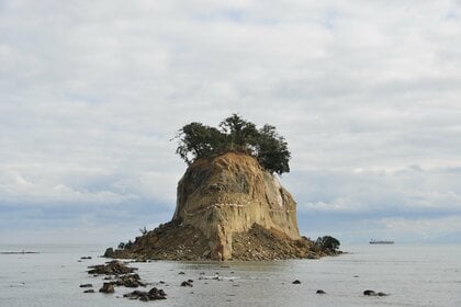 「生きとるぞ」すら伝えられず…声が届かない被災地、災害時に“沈黙”する通信網の課題　孤立と混乱の現場で問われる「つなぐ力」