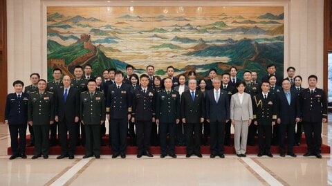 自衛隊と中国軍の中堅幹部が北京などで交流　日本は1等陸佐を団長に13人参加　2001年から相互訪問