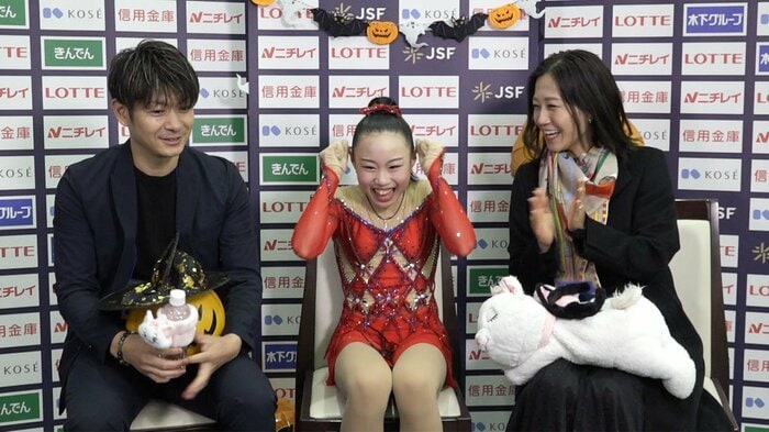 歴代2位の高得点に喜ぶ宮﨑(全日本ノービス)