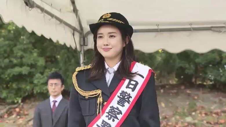 TNC浜崎日香里アナウンサーが一日警察署長に　年末年始の特別警戒の出動式「防犯活動や交通安全運動にお力添えしたい」福岡｜FNNプライムオンライン