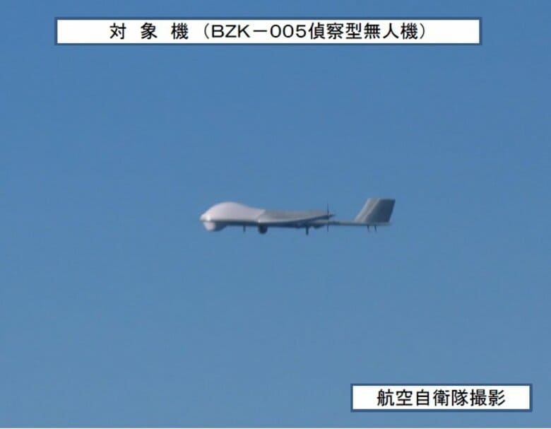 小泉防衛大臣「無人機への対応必要」 中国軍無人機の活動活発化 偵察型・攻撃型を確認 いずれも航空自衛隊がスクランブル対応|FNNプライムオンライン