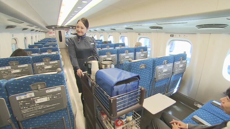 「お客さまの顔が浮かぶ」東海道新幹線ワゴン販売終了　惜しむ声が多かったのは…名物の“硬いアイス”【関西発】｜FNNプライムオンライン