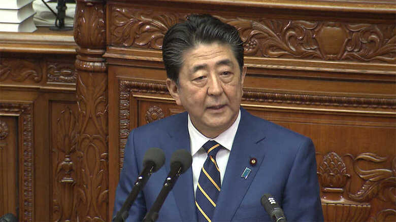 消費税を2度上げた安倍元首相。口では「財務省にだまされた」と言っていたが…