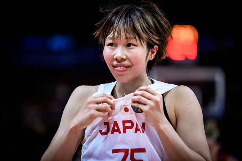 第2クォーターでドライブで得点を重ねた東藤なな子選手（C）FIBA