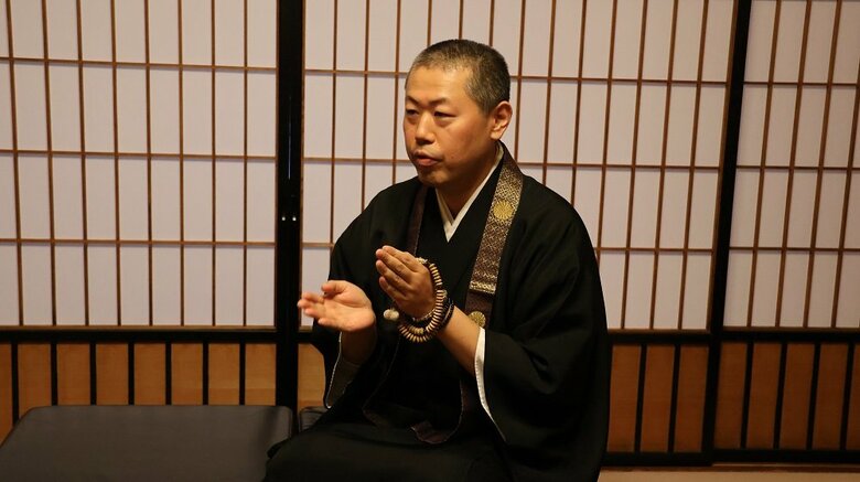 寛永寺の執事・石川亮岳さん（編集部撮影）