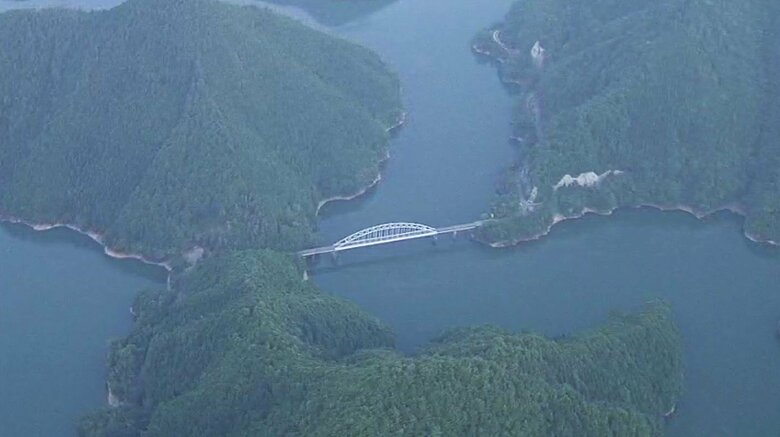 親子の遺体が見つかった貯水池 奈良・下北山村