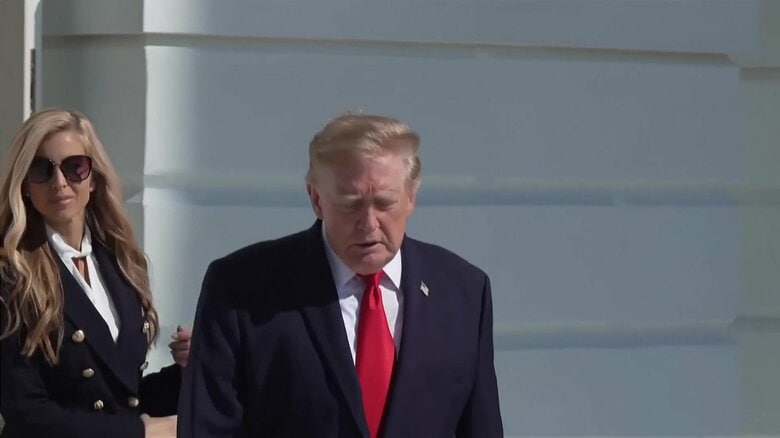 トランプ大統領とザカリア報道官