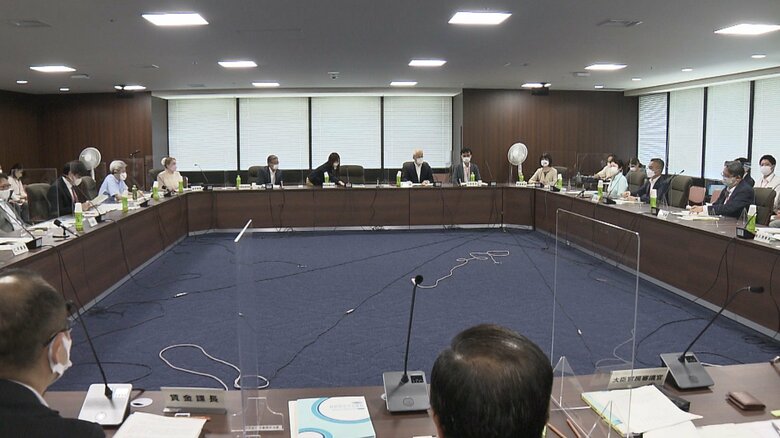 中央最低賃金審議会（28日午後 厚労省）