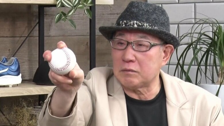 西本氏のシュートの握り