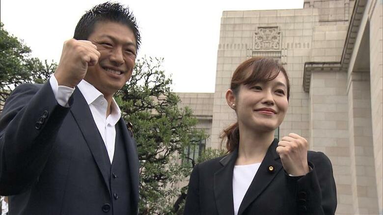 「さや」の名義で選挙戦を戦い当選した塩入清香議員