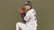 ロッテ二木康太が3安打完封!元サッカー少年が足技で魅せた!