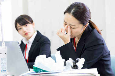 「寝つきが良すぎ」は要注意!? “睡眠負債”の3つのシグナルとその対処法
