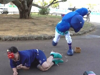 MAX152kmの剛腕うなる…中日のドラフト1位ルーキー・中西がドアラに“本気の豆まき”「人生で初めてで楽しかった」