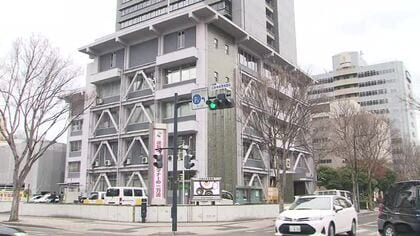 タクシー代の支払いをめぐり運転手の首を絞めたか　強盗未遂の疑いで男逮捕