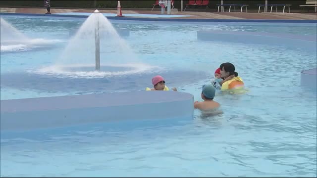 無観客で夏の福島競馬が開幕 レジャー施設のプールもコロナ対策取り入れオープン(福島県)