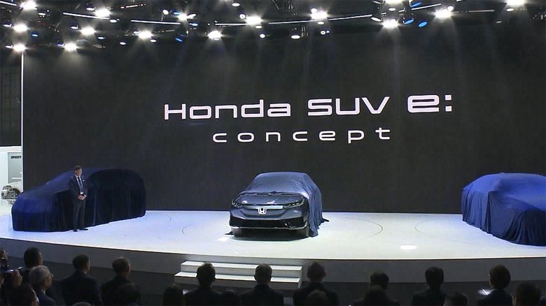 北京で“世界最大”モーターショー 中国市場重視 各社アピール