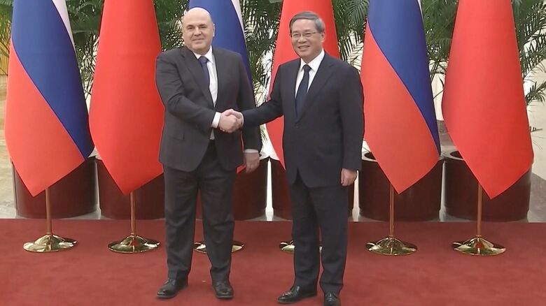 習主席、李強首相らは相次いでロシア首相と会談（12月20日）
