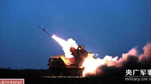 韓国THAAD発射装置4基を追加搬入 中国空軍防空部隊は「陣地迅速占領」訓練