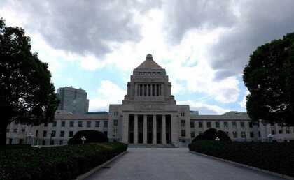 政界には領収書のいらない金がたくさんあるので、パーティー券の裏金作りだけ騒いでもあまり意味がないと思う