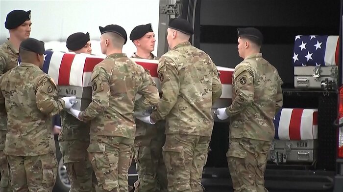 米中央軍は8日、米軍の死者は7人になったと発表